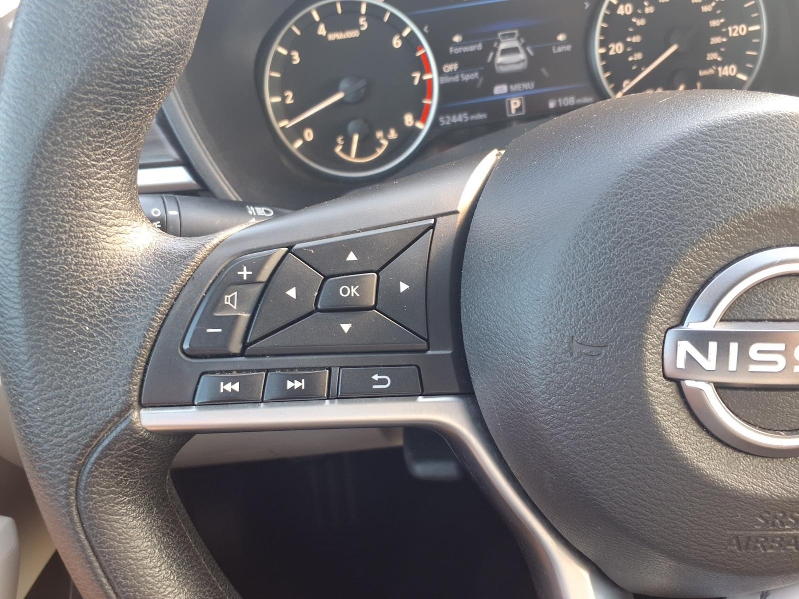 2025 Nissan Altima SV Black at Robbins Nissan
