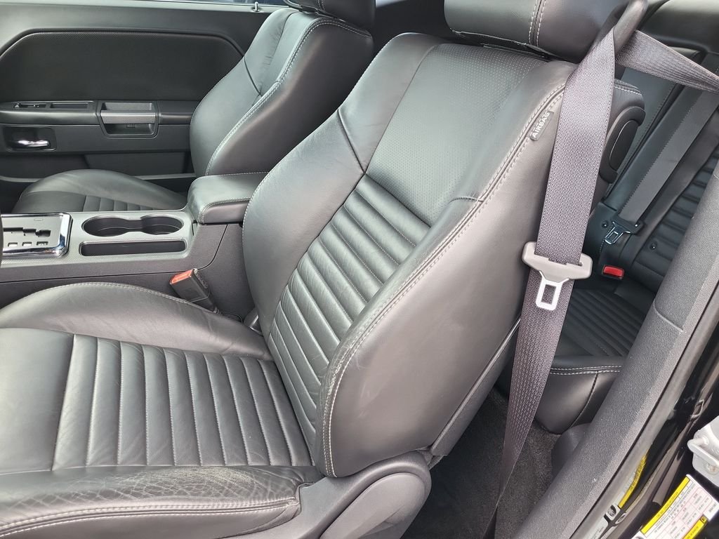 Used 2013 Black Dodge R/T image 13