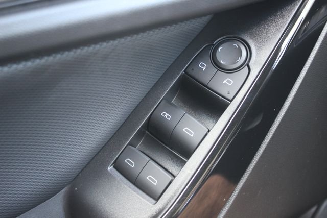 Used 2025 Gray Chevrolet LT image 18