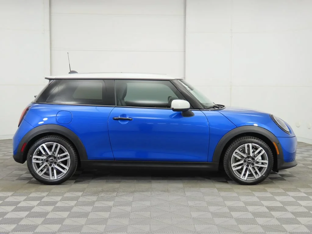Certified Used 2026 Icy Sunshine Blue Metallic MINI Signature Plus image 5