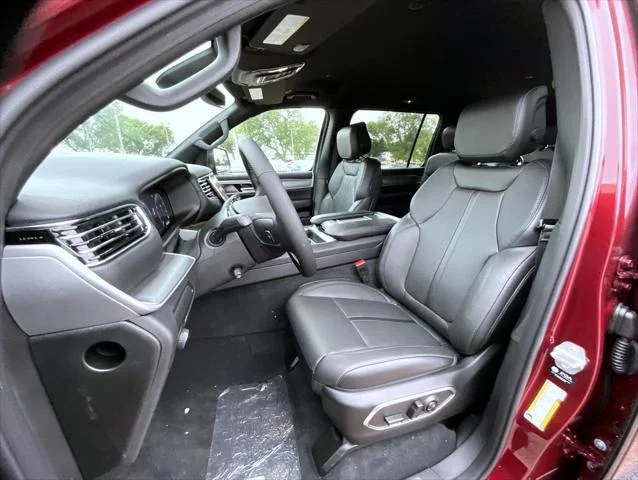 New 2026 Velvet Red Pearlcoat (DISC) Jeep Grand Wagoneer image 11