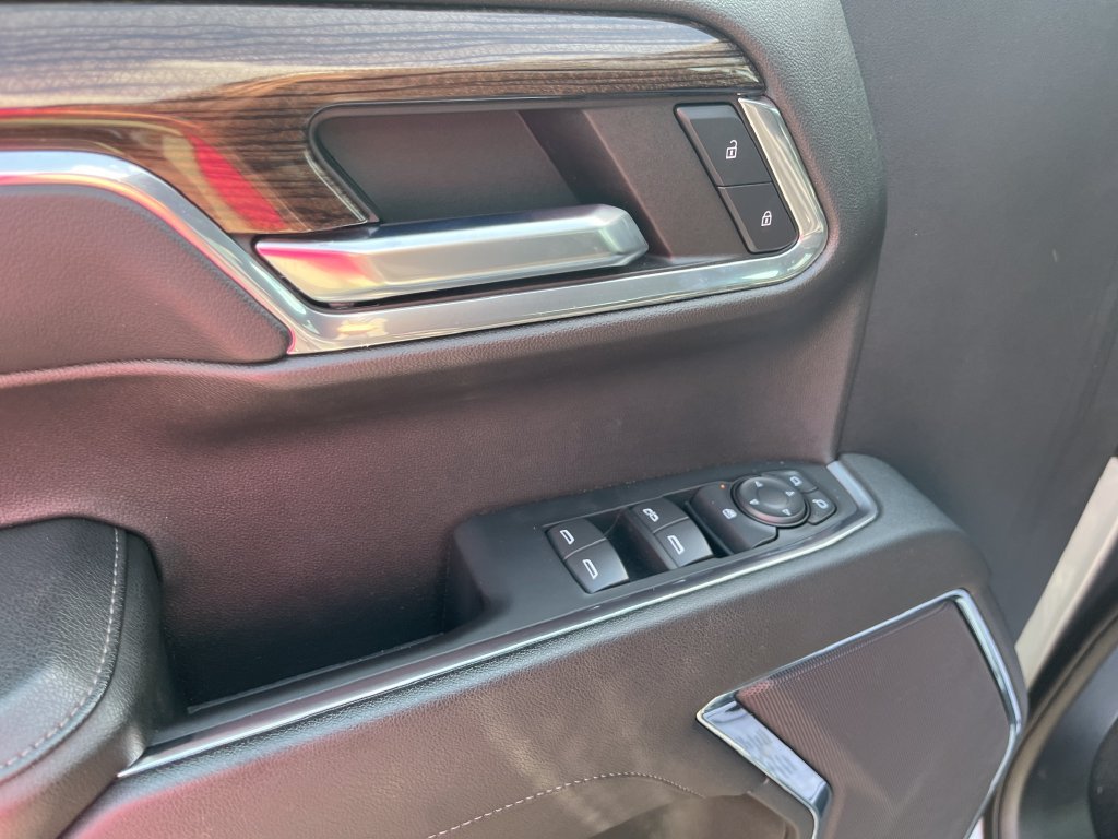 Used 2023 Gray Chevrolet LT image 11