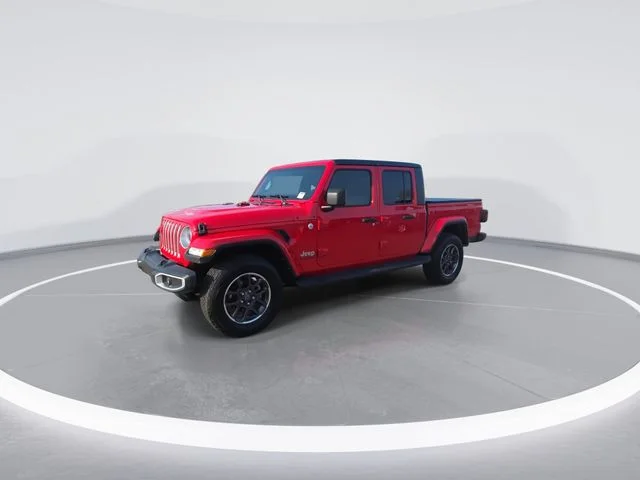 Used 2021 Red Jeep Overland image 4