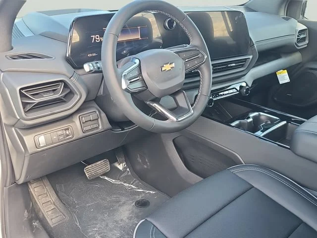 New 2026 Summit White Chevrolet LT - Extended Range image 13