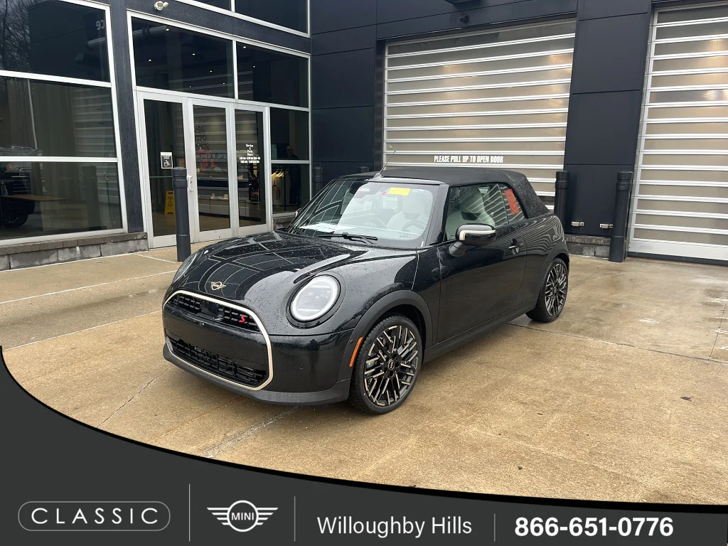 2026 MINI Convertible Cooper S's photo