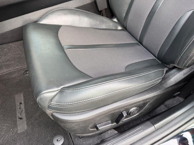 Used 2024 Ebony Black Kia GT-Line image 17