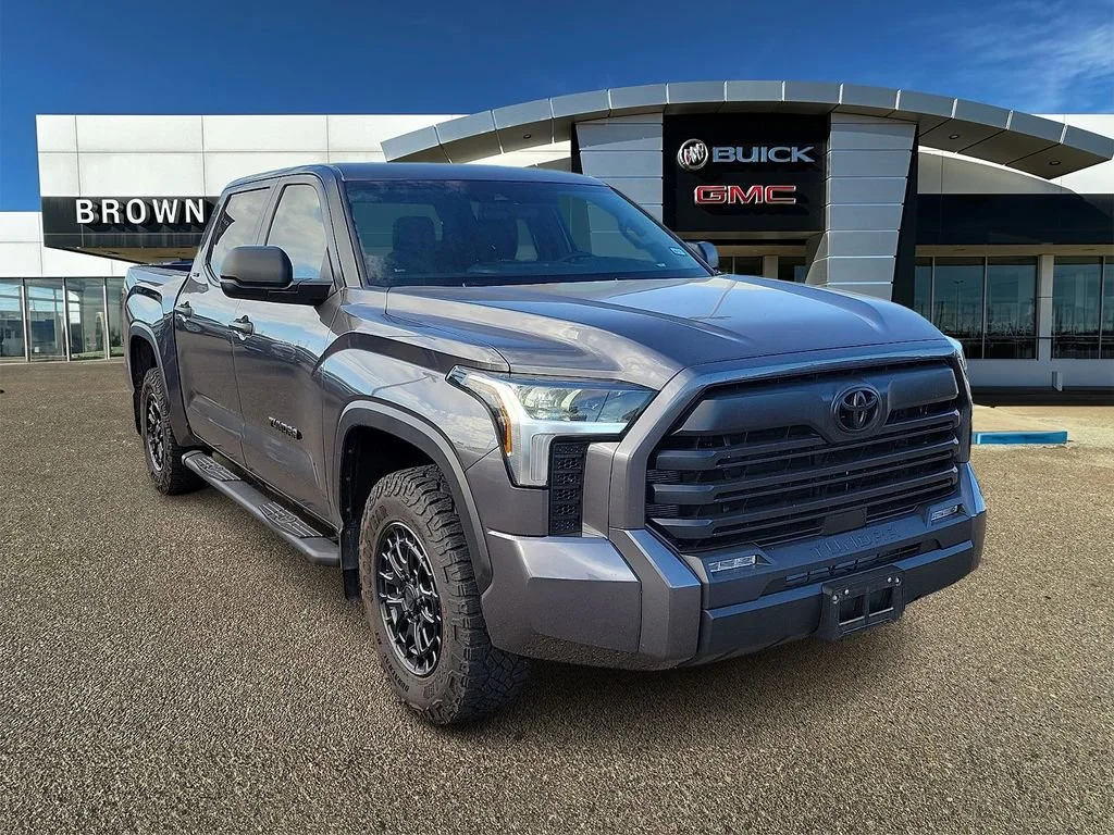 2025 Toyota Tundra SR5 3.4L 4WD CrewMax 5.5' Bed's photo