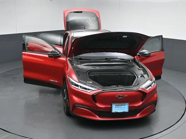 Certified Used 2023 Rapid Red Metallic Tinted Clearcoat Ford Premium image 50