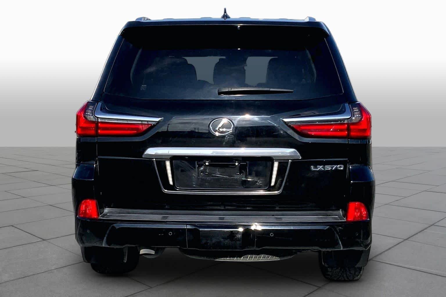 Certified Used 2019 Black Onyx Lexus  image 5