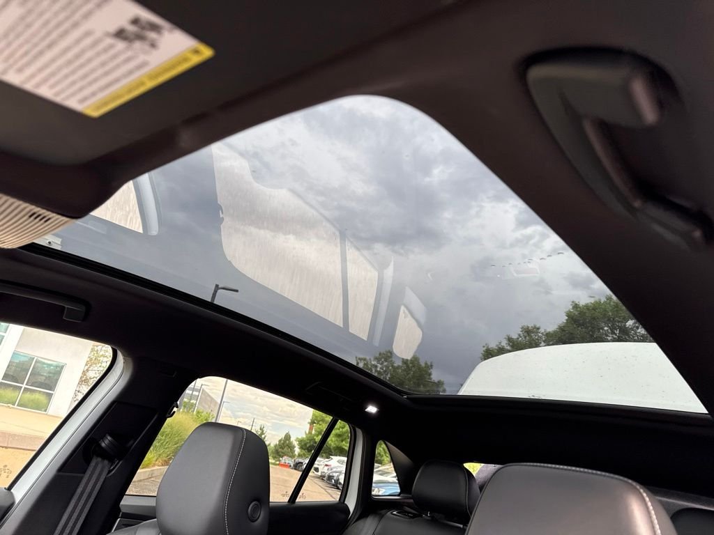 Certified Used 2024 Opal White Volkswagen Pro S image 24