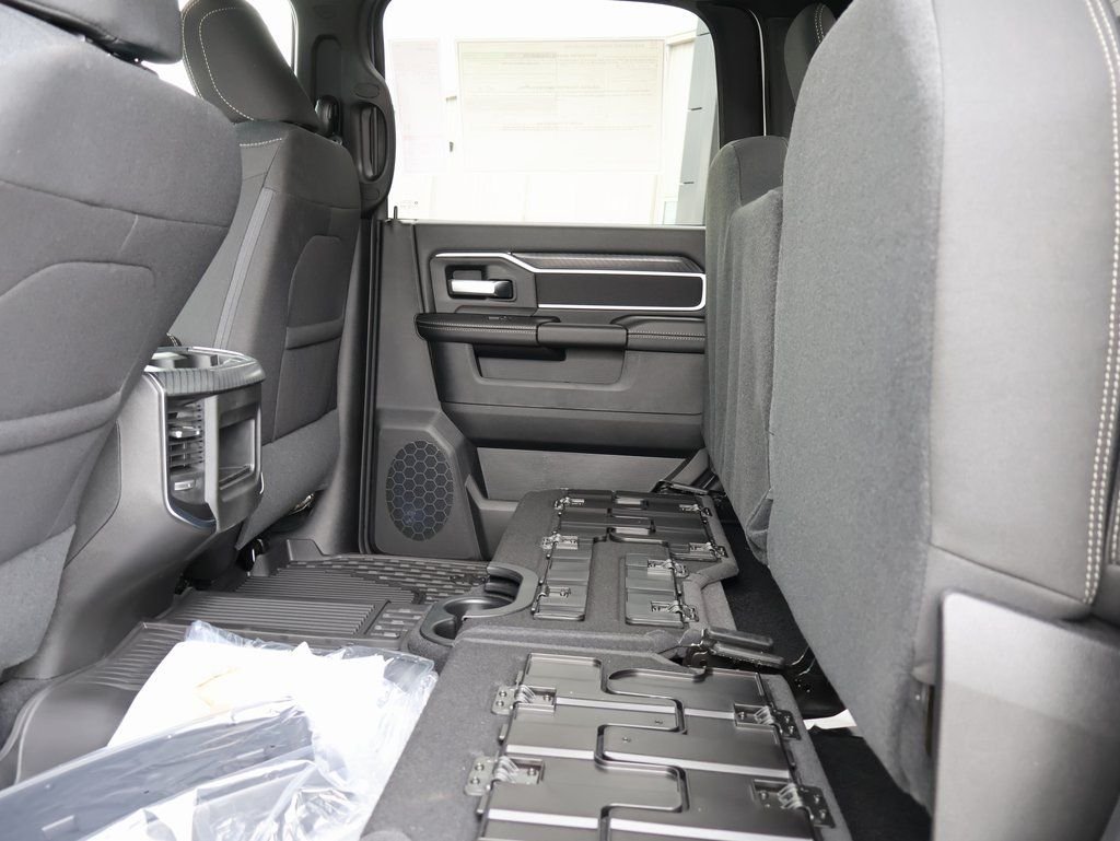 2026 RAM 2500 Big Horn - Photo 17