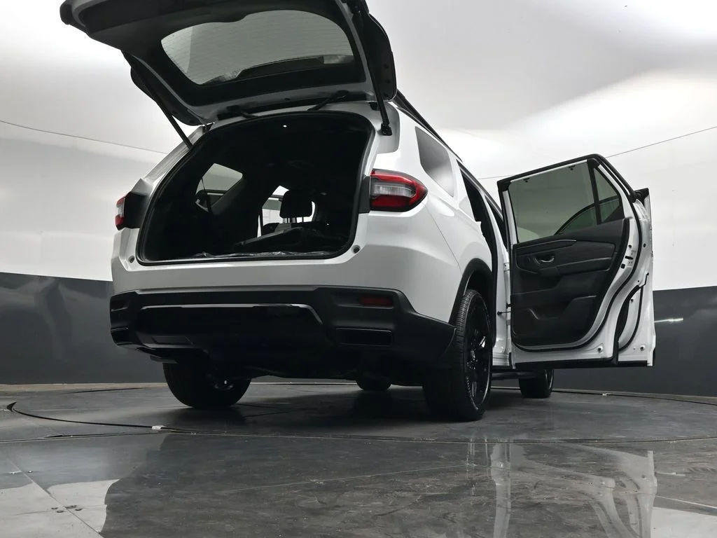 New 2026 Platinum White Pearl Honda Black Edition image 36