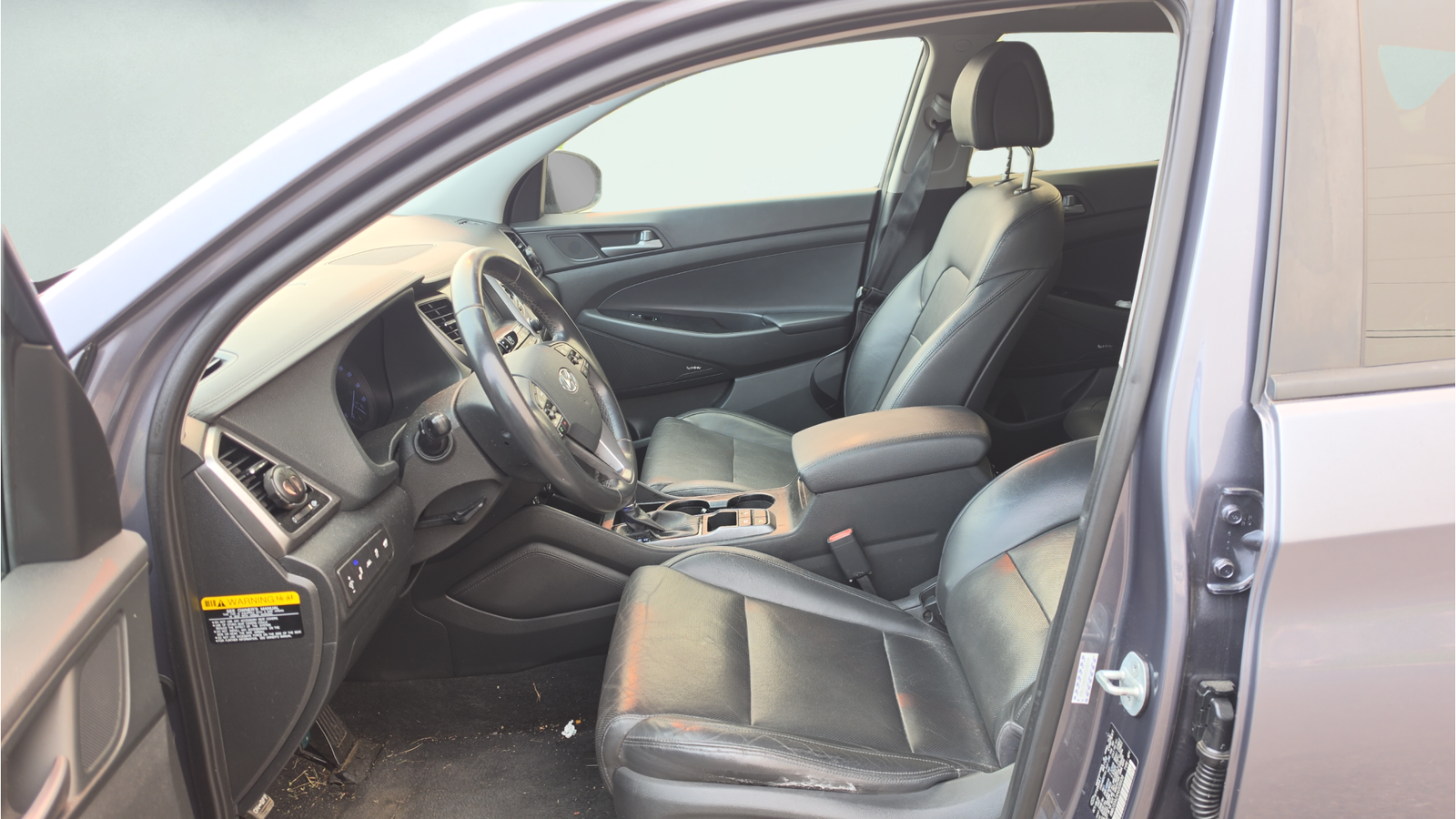 Used 2017 Coliseum Grey Hyundai Limited image 18