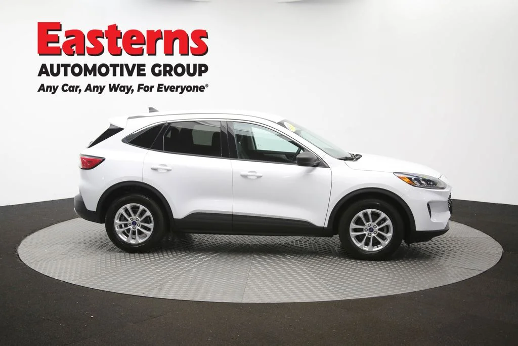 Used 2022 White Ford SE image 45