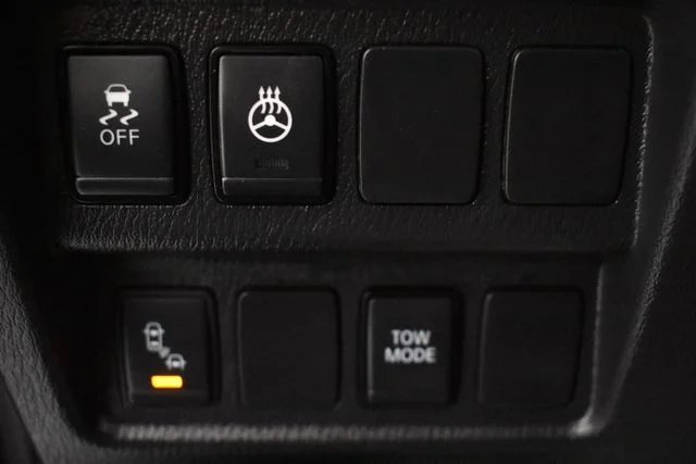 Used 2019 Silver Nissan SV image 31