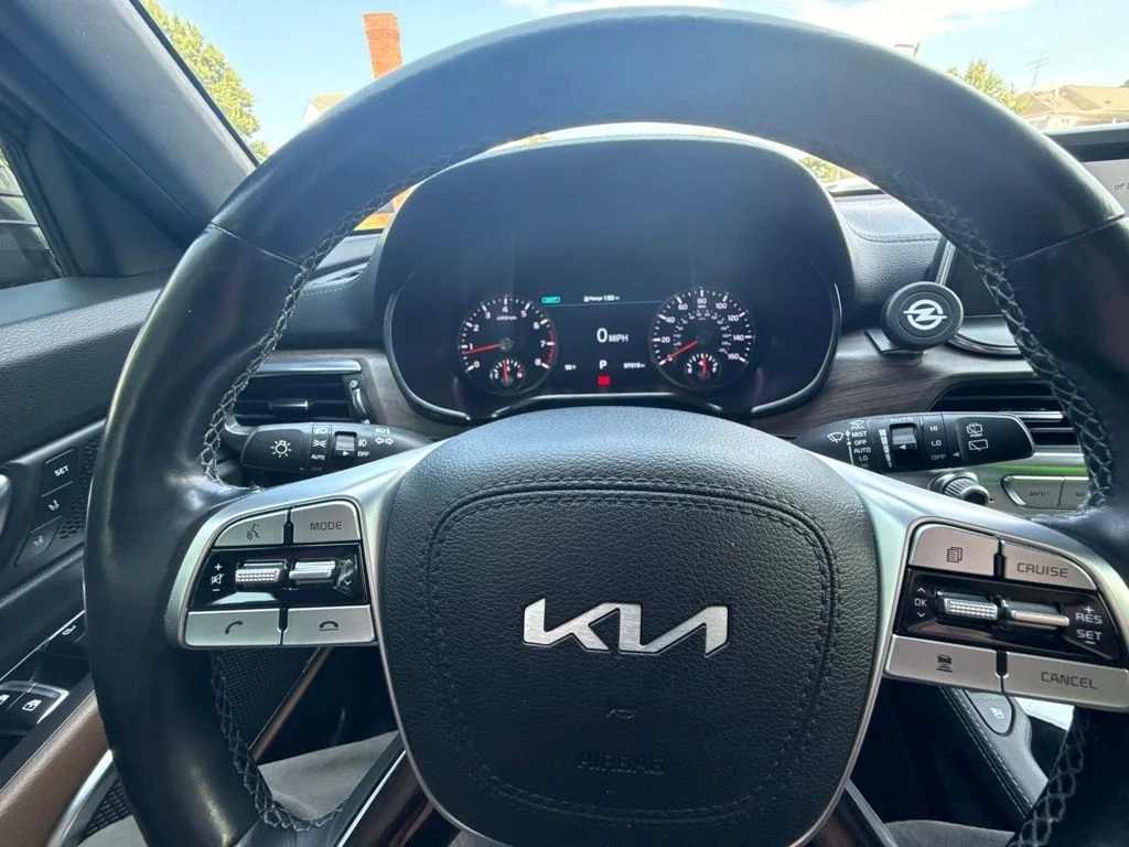 Used 2022 Green Kia SX image 23