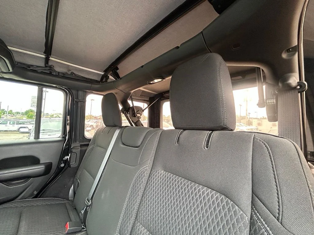 Used 2021 Black Jeep Unlimited Sport S image 25