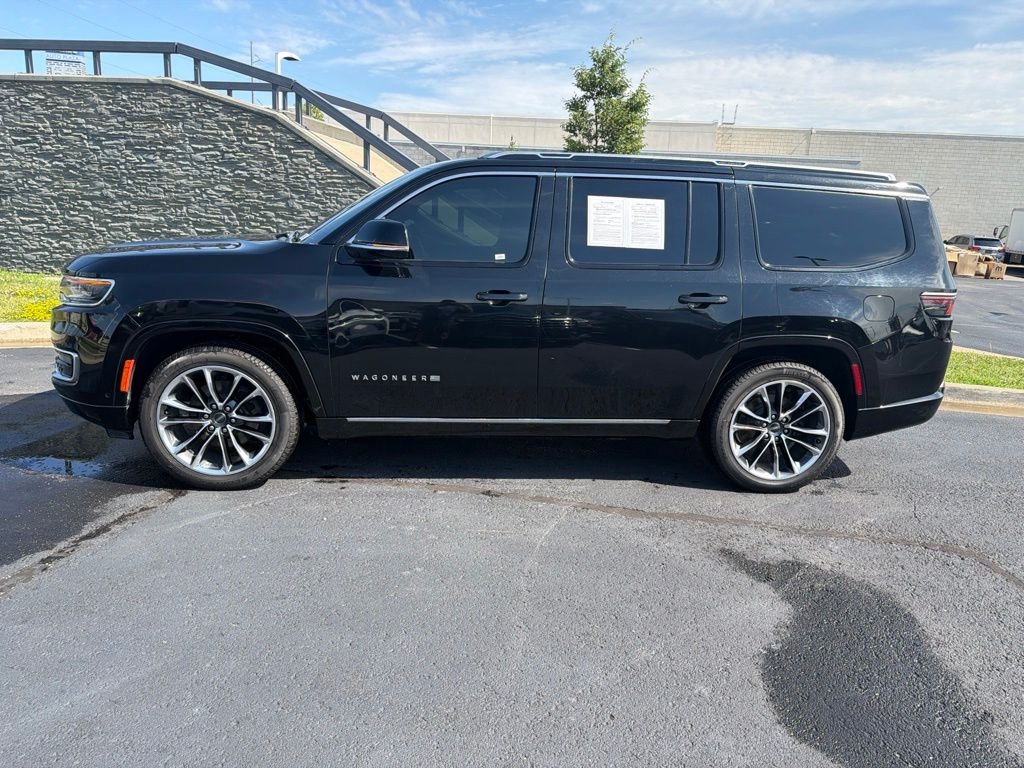 Used 2023 Black Jeep Series III image 4