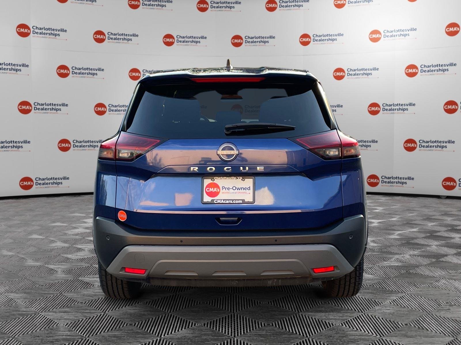 Used 2023 Caspian Blue Metallic Nissan S image 4