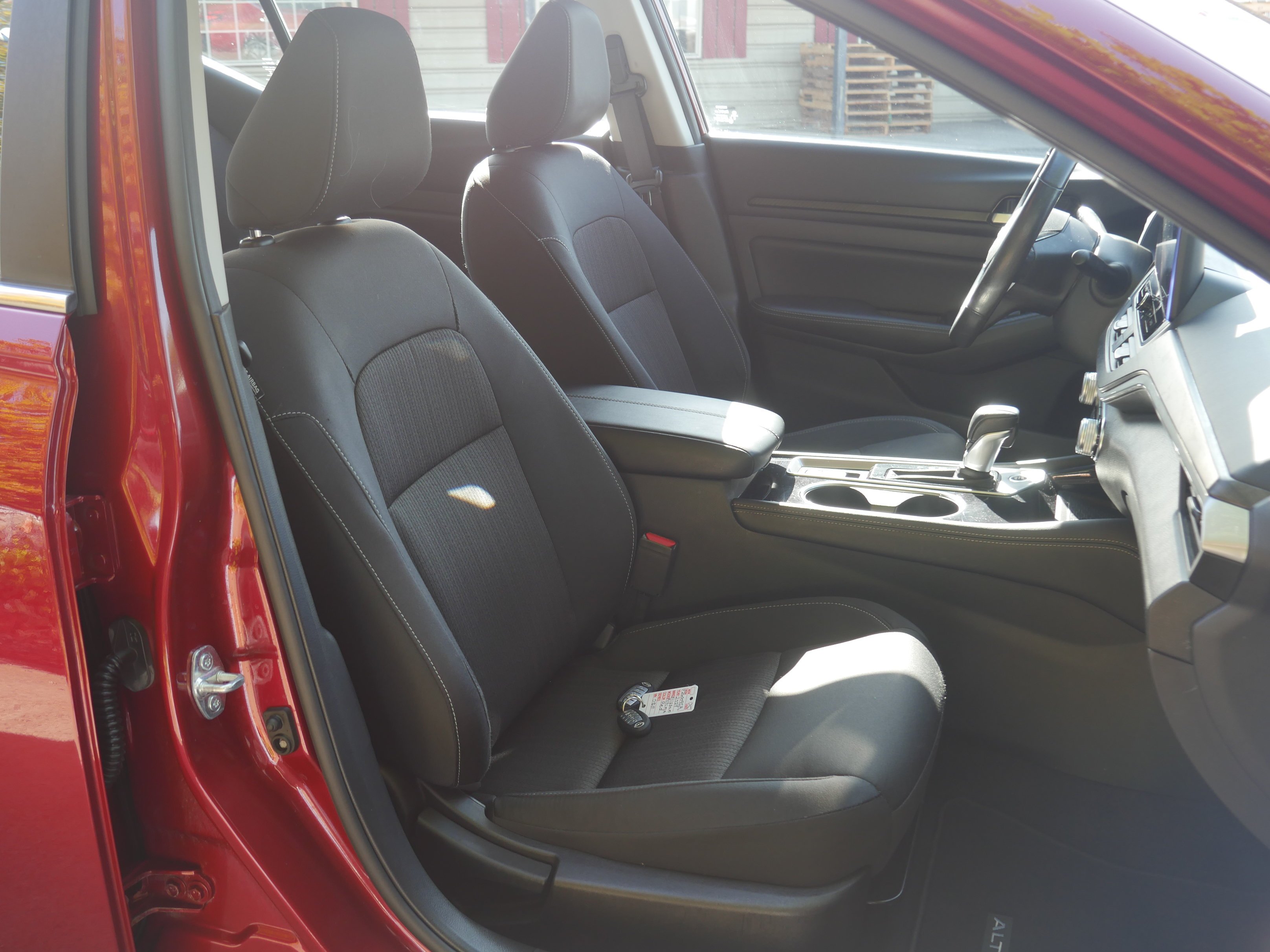 Used 2024 Scarlet Ember Nissan 2.5 SV image 25