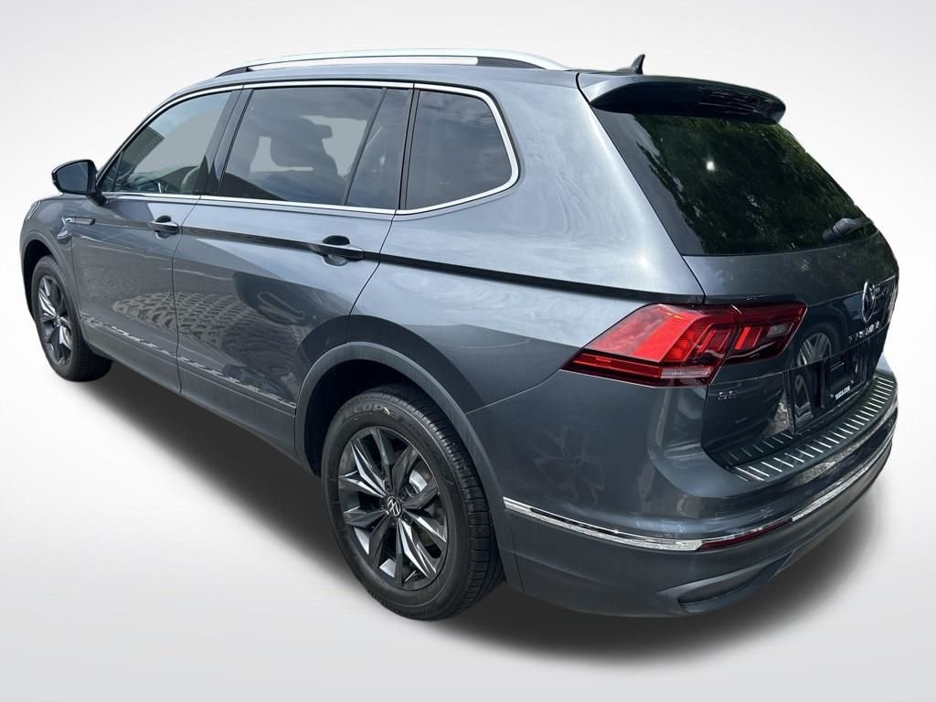 Used 2023 Gray Volkswagen 2.0T SE image 5