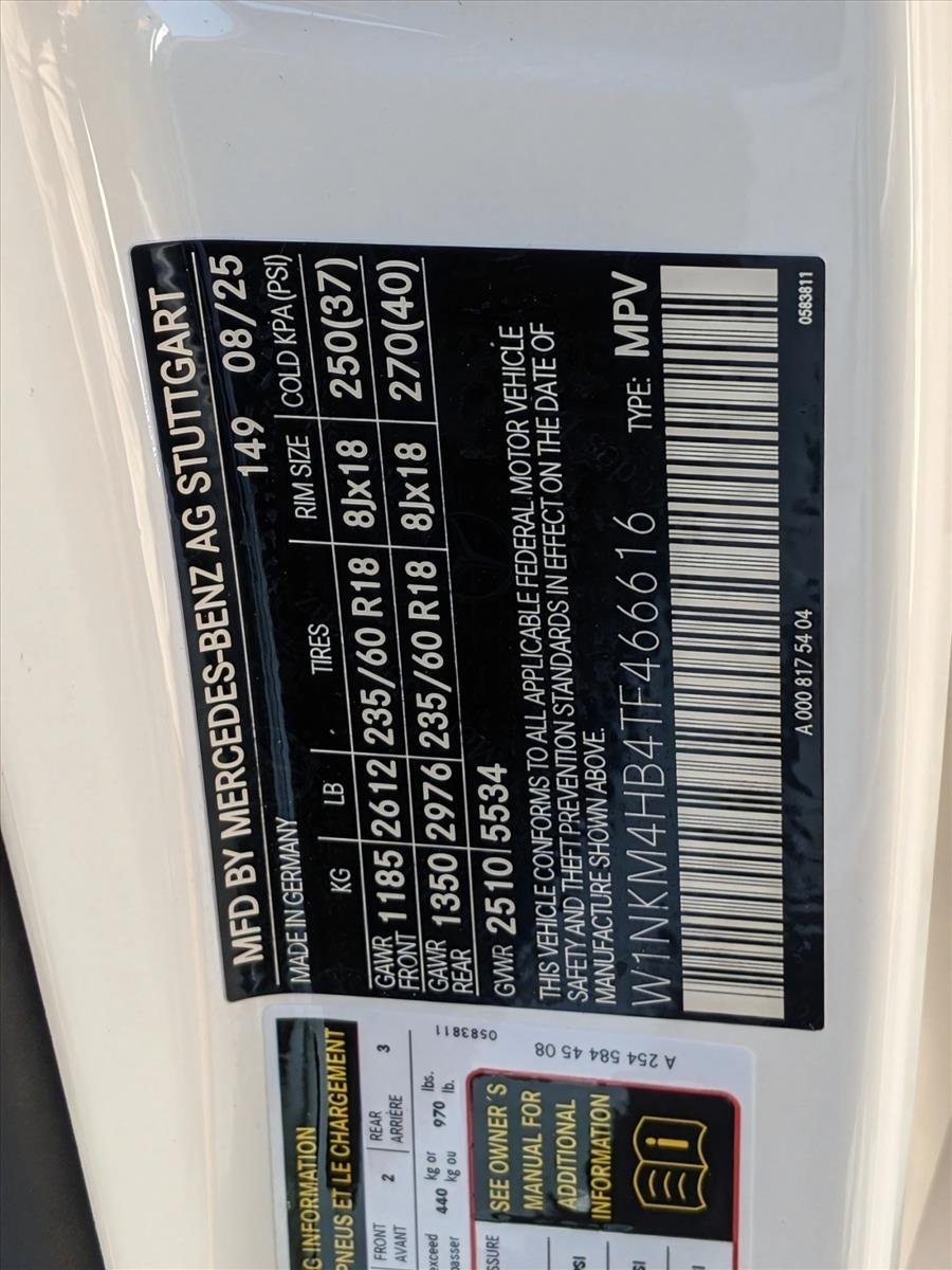 Certified Used 2026 Polar White Mercedes-Benz GLC 300 image 18