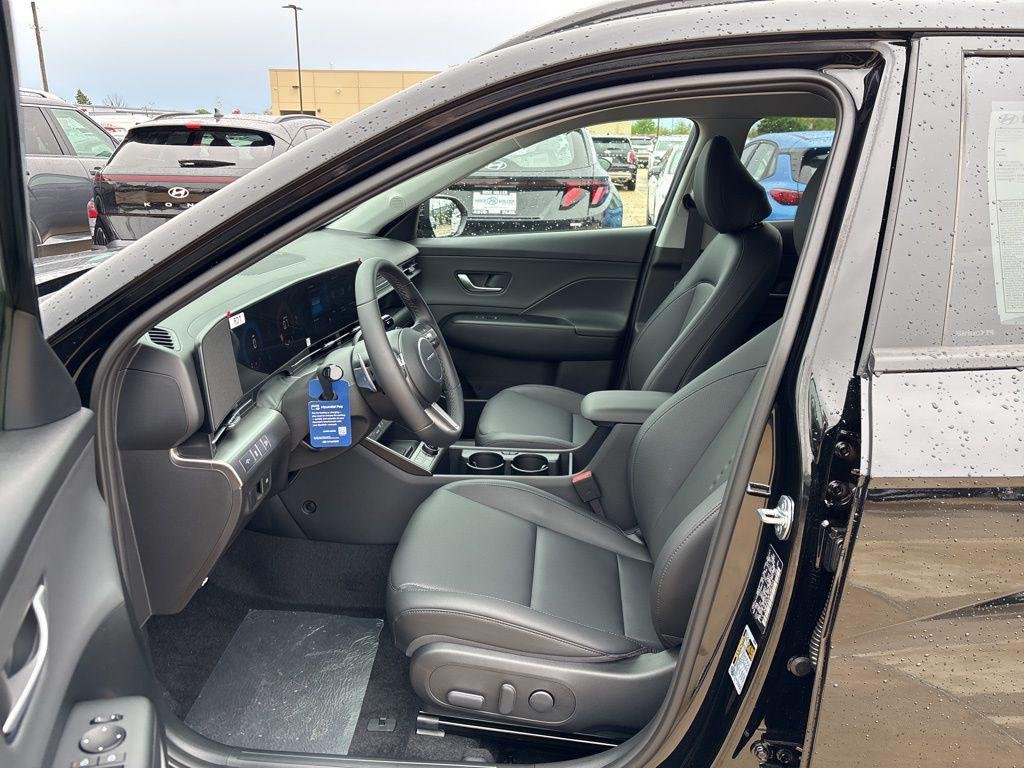 New 2026 Abyss Black Hyundai SEL Premium AWD image 17