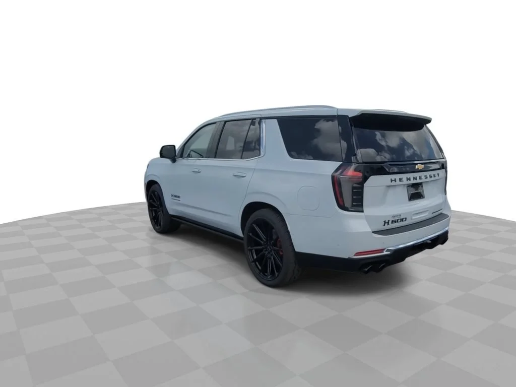 New 2026 Polar White Tricoat Chevrolet Premier image 6