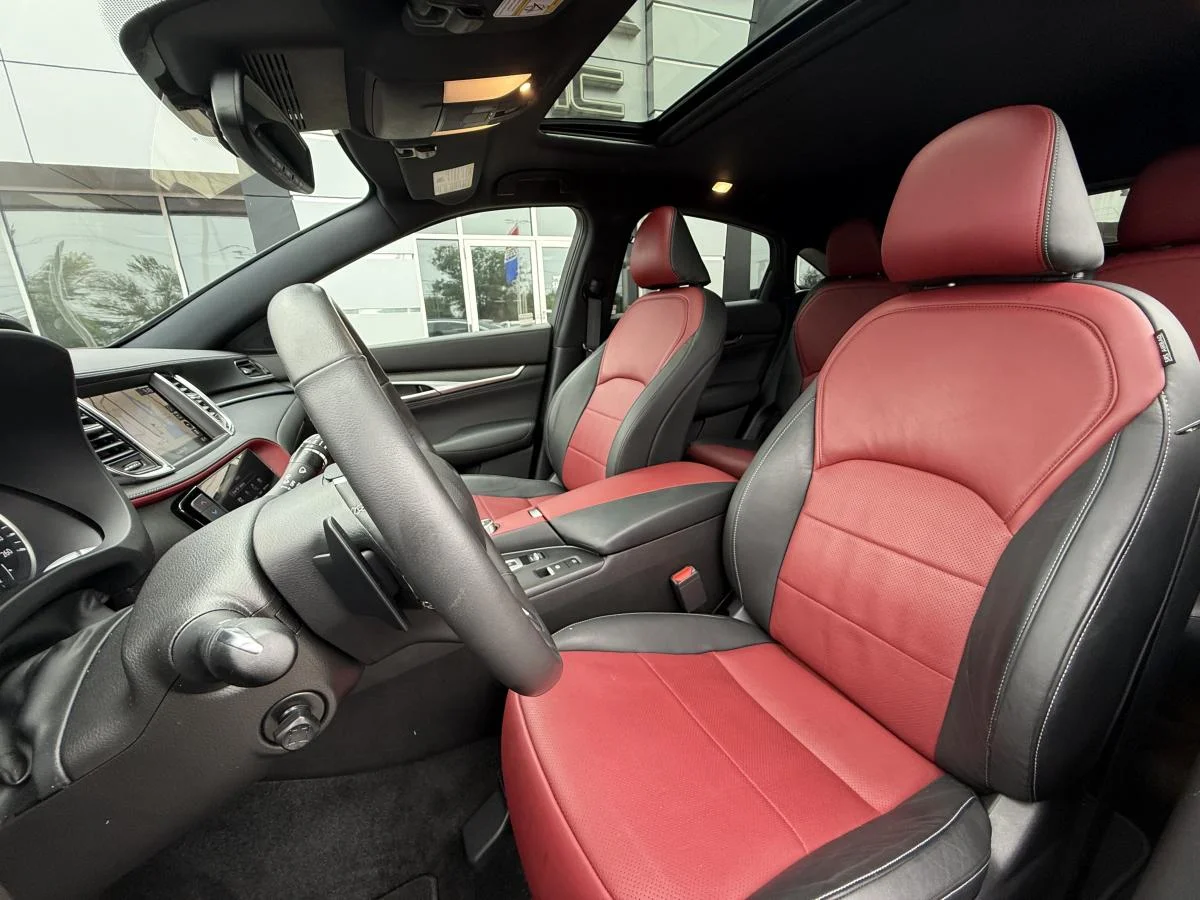 Used 2022 Grey INFINITI Sensory image 15
