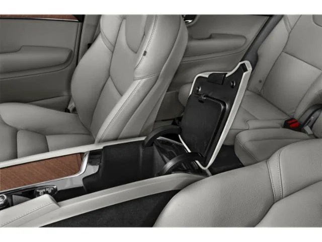 Used 2022 Crystal White Volvo T6 Inscription image 14