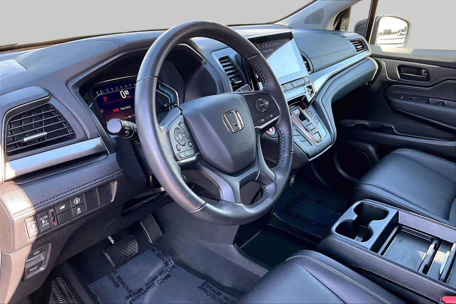 2023 Honda Odyssey EX-L - Photo 17