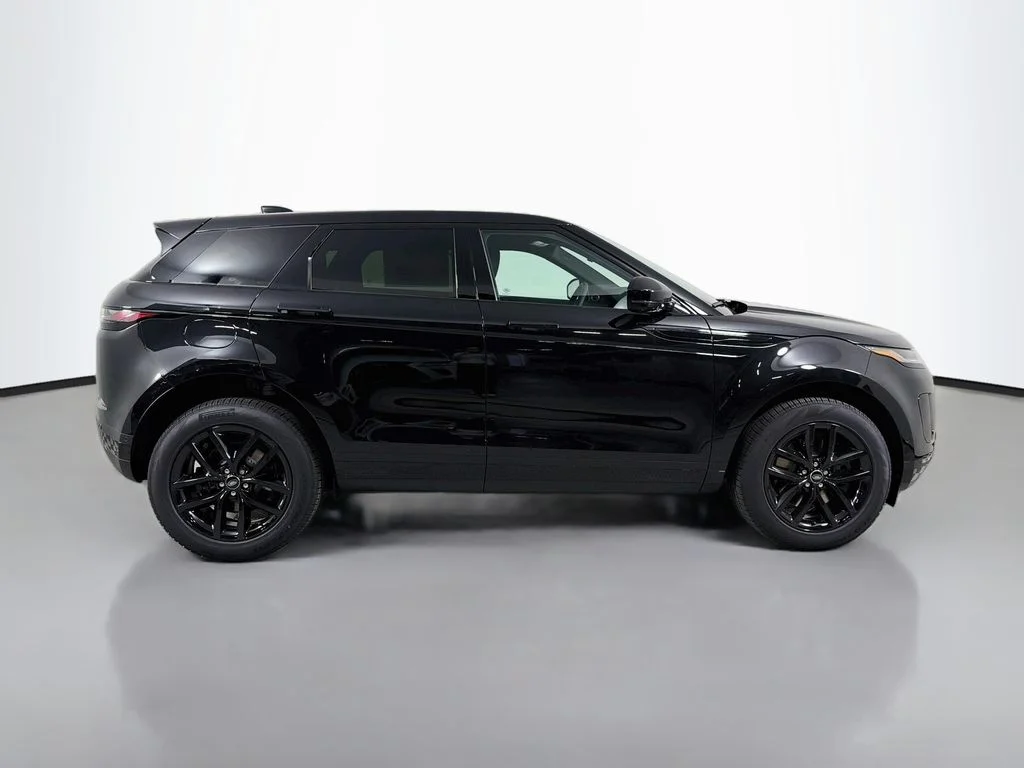 New 2026 Santorini Black Land Rover S image 4