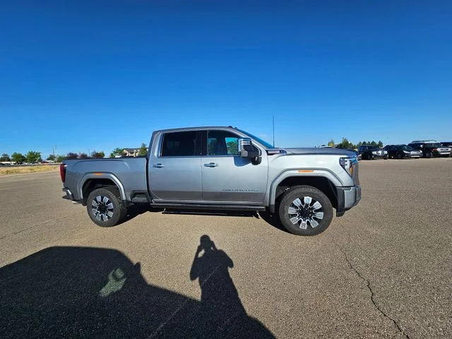 Used 2025 Sterling Metallic GMC Denali image 6