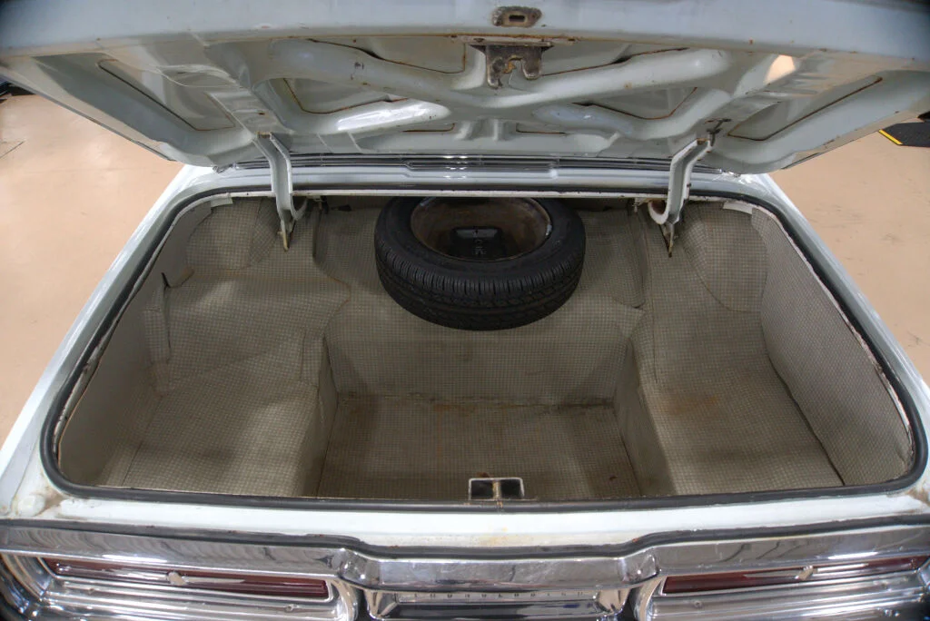Used 1964 Light blue Ford  image 60
