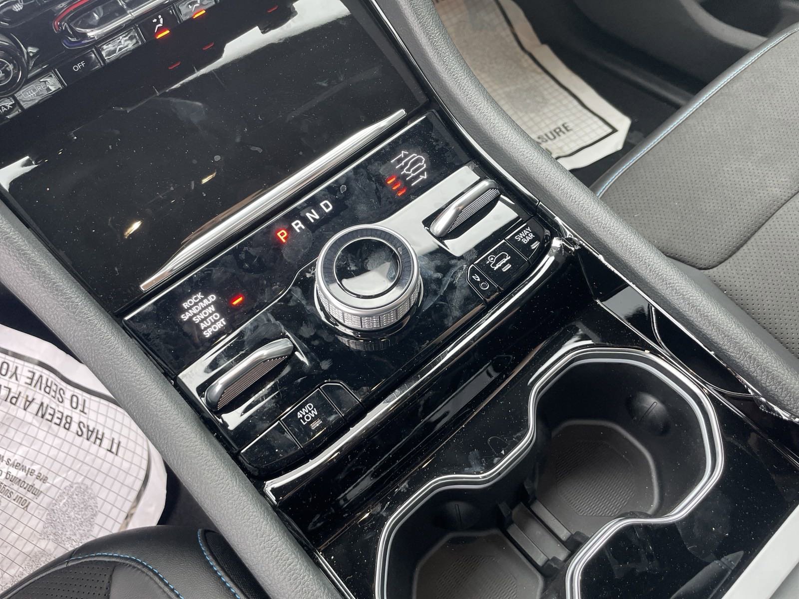 2023 Jeep Grand Cherokee Trailhawk 4xe - Photo 18