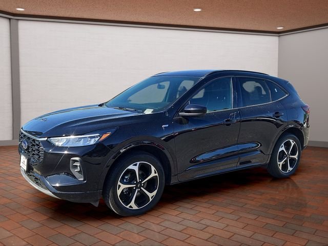 Used 2024 Black Metallic Ford ST-Line Select image 31