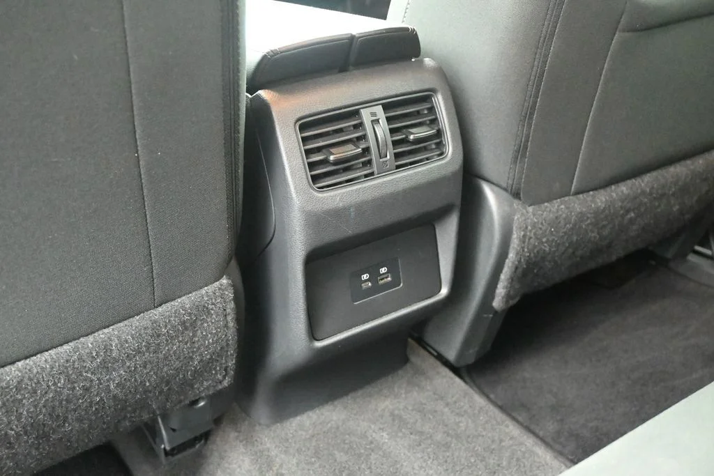 Used 2023 Silver Nissan SV image 17