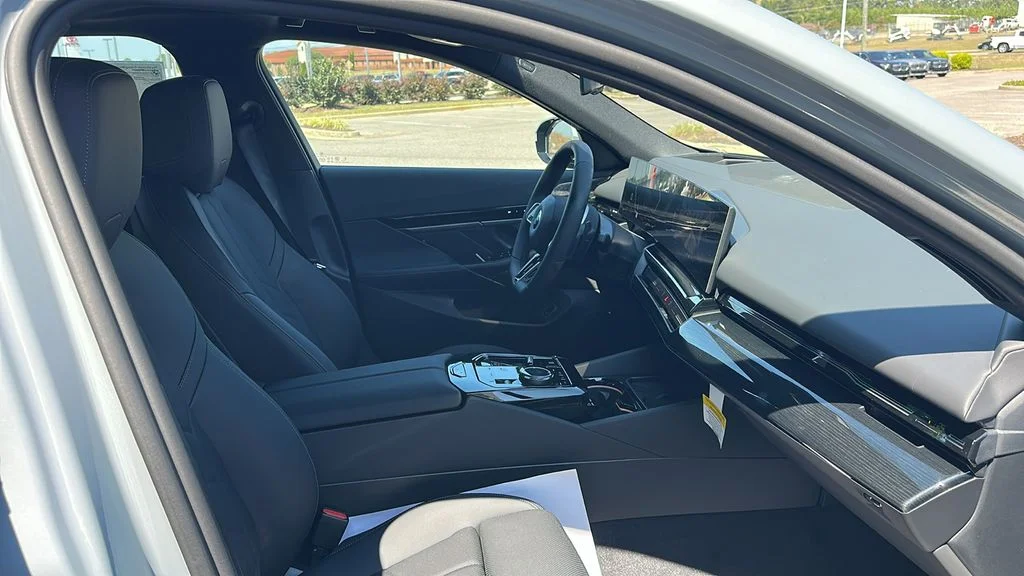 2026 BMW 5 Series 530i - Photo 22