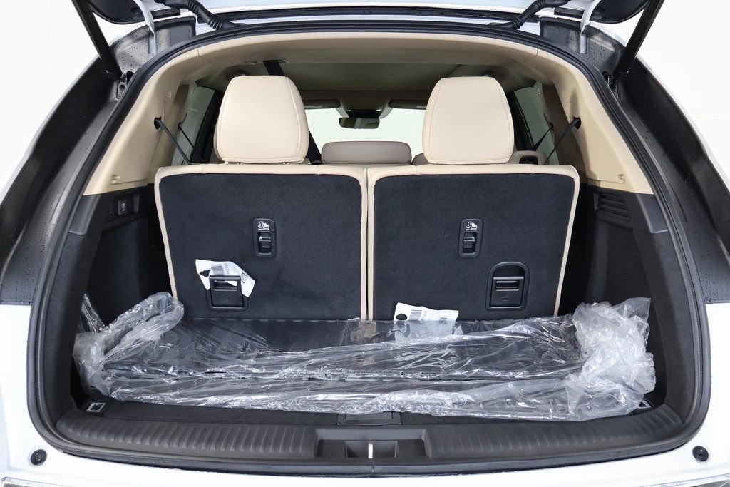 New 2026 Platinum White Pearl Acura Base image 8