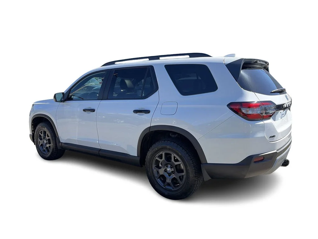 Used 2025 Platinum White Pearl Honda TrailSport AWD Certified Pre-Owned   Clean Title image 9