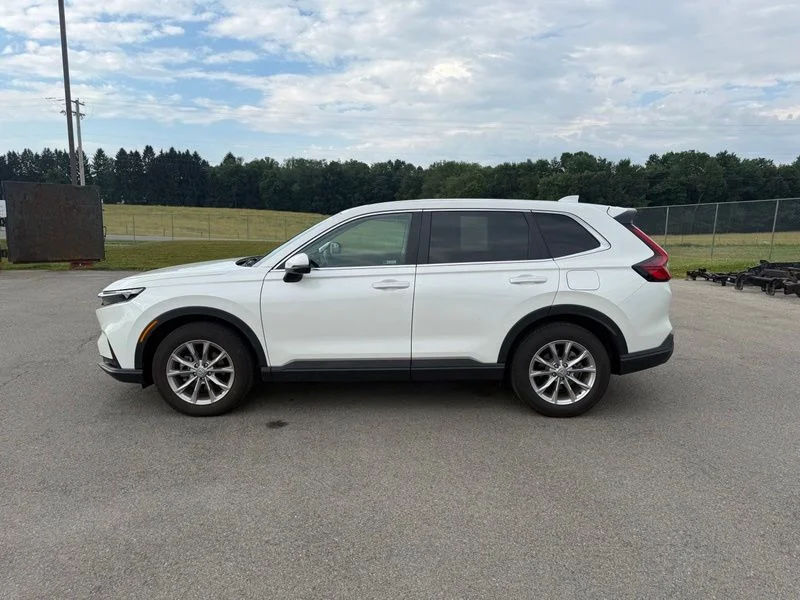 Used 2024  Honda EX-L image 9