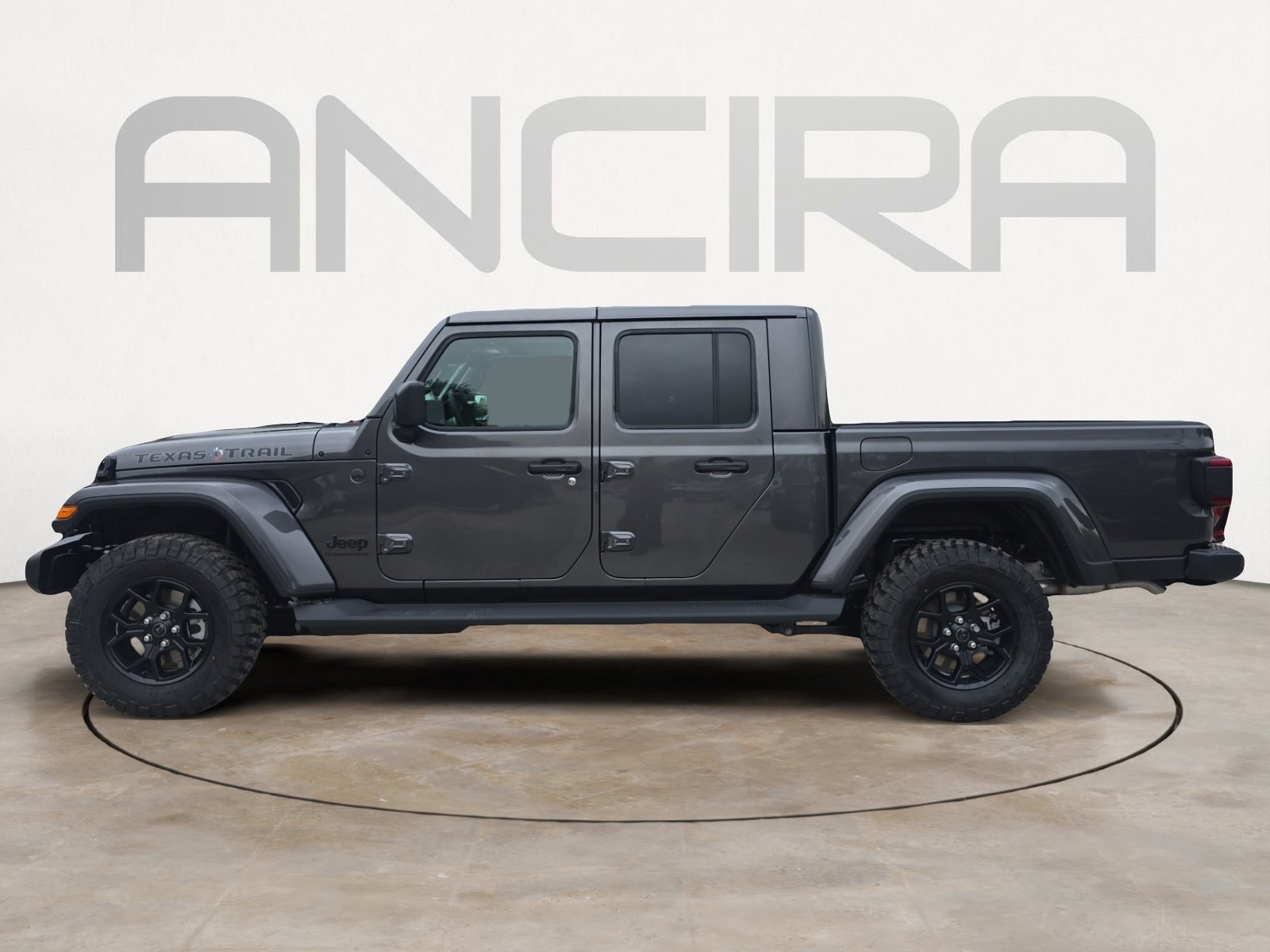 New 2026 Granite Crystal Metallic Clearcoat Jeep Texas Trail image 7