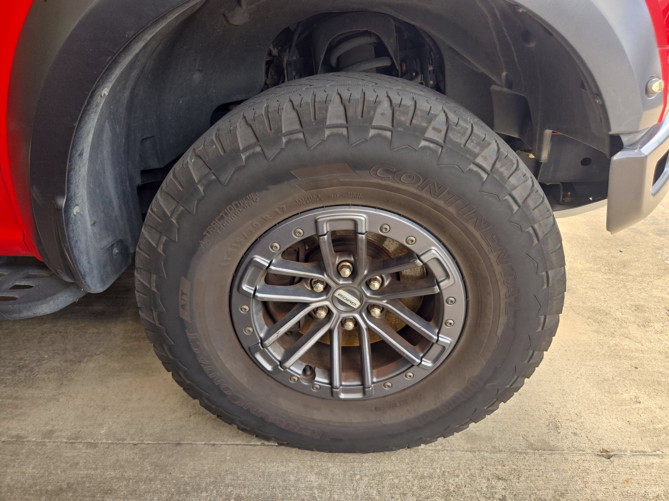 Used 2019 Red Ford Raptor image 9