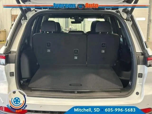New 2026 Bright White Clearcoat Jeep Laredo image 7