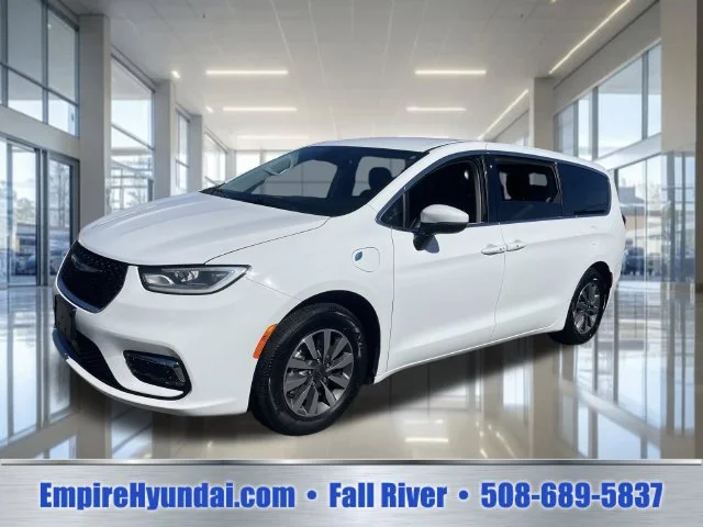 2023 Chrysler Pacifica Hybrid