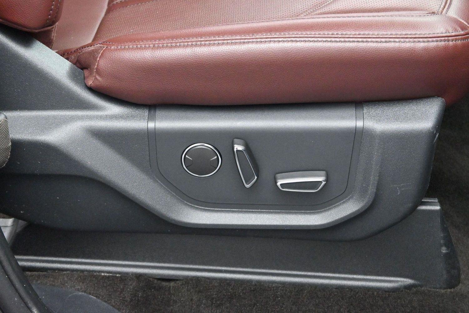 Used 2022 Dark Matter Gray Ford Limited image 37