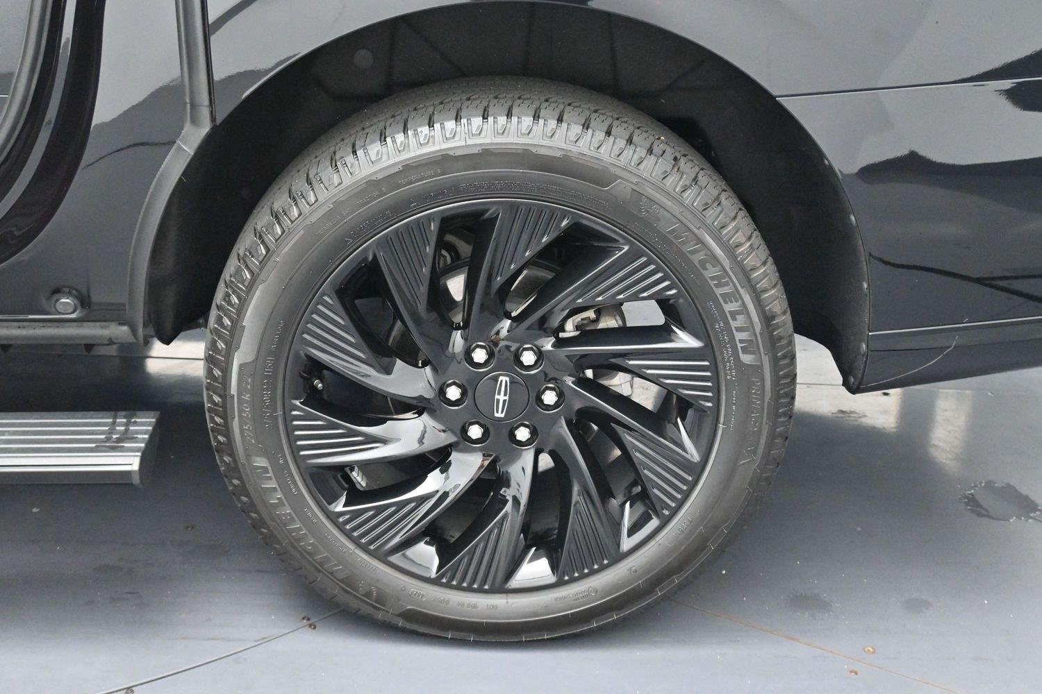 Used 2026 Infinite Black Metallic Clearcoat Lincoln Black Label image 50