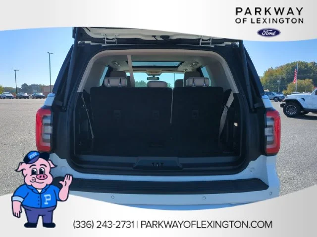 Used 2022 White Ford Limited image 33