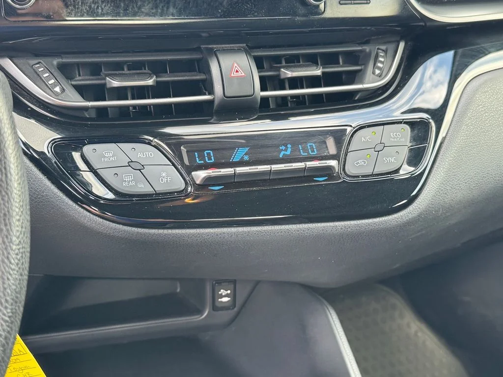 Used 2019 Red Toyota LE image 22