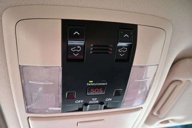Certified Used 2021 NEBULA GRAY PEARL Lexus 460 image 35